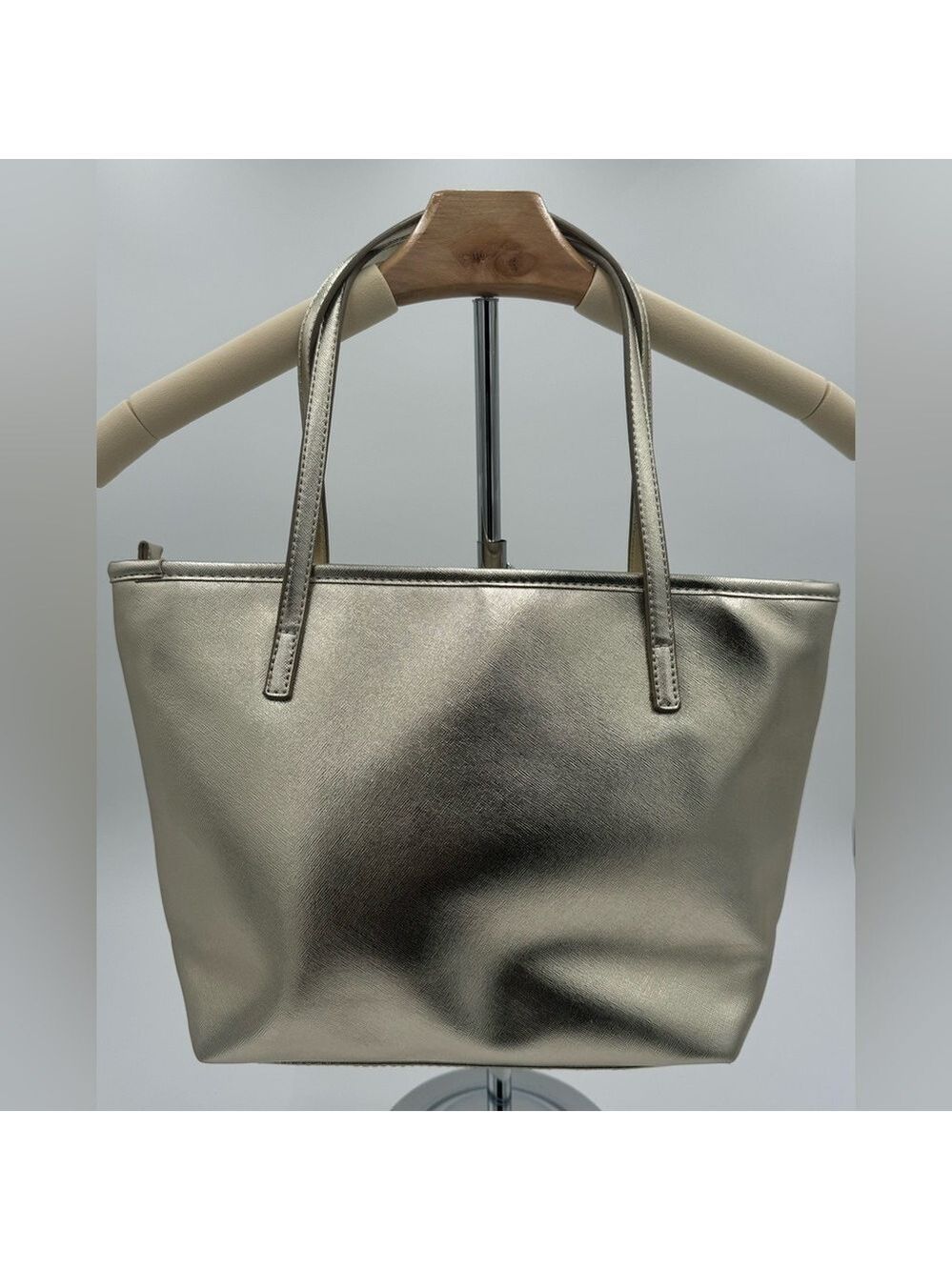 Nine West Gunmetal Champagne Gold Shoulder Bag Like New - Picture 3 of 6